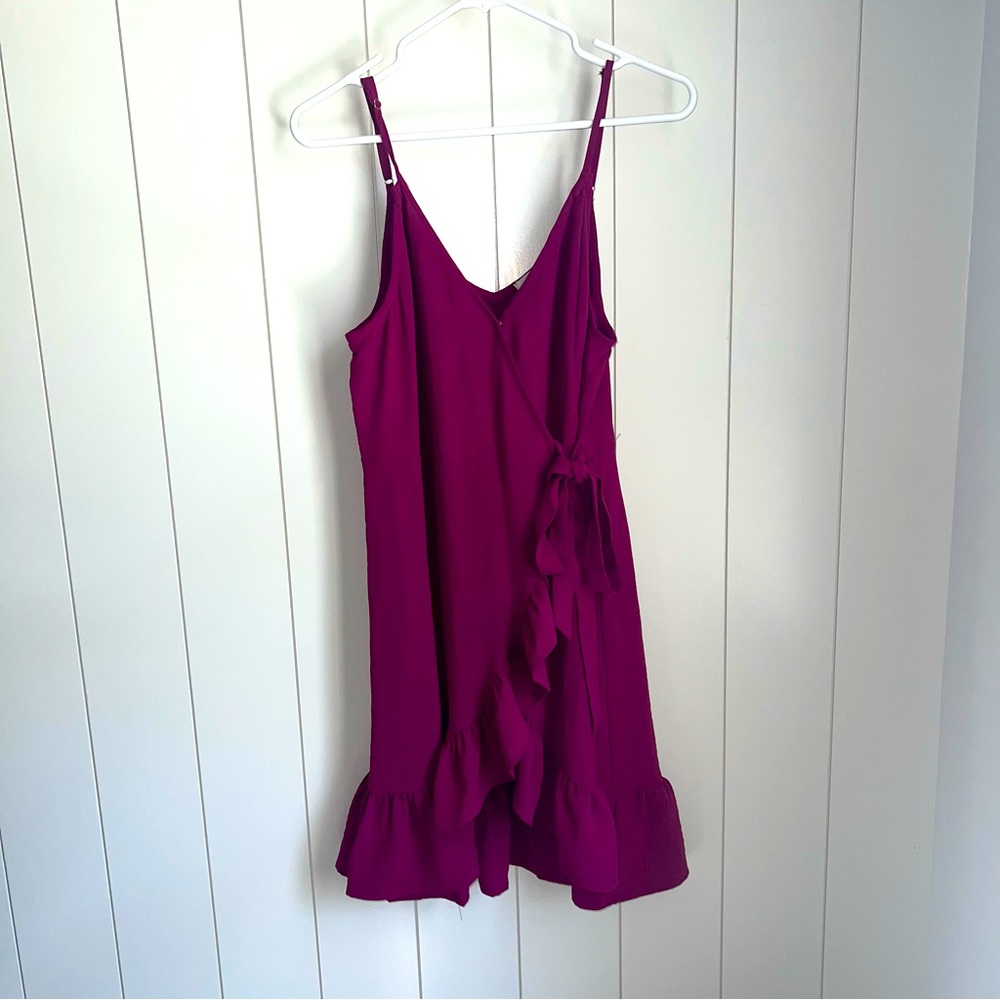 NWT Larkin ruffle wrap dress